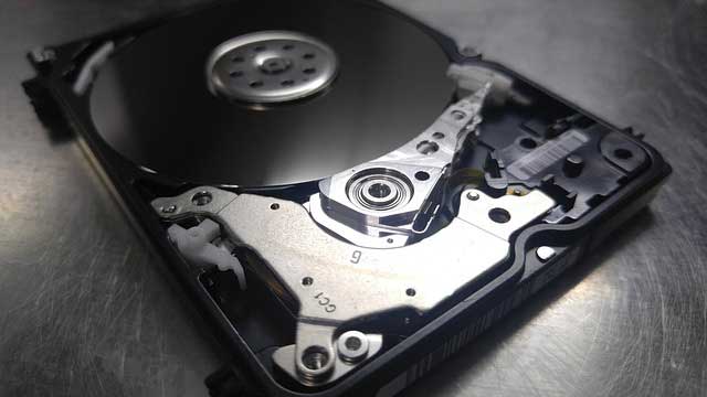 how data recovery software work
